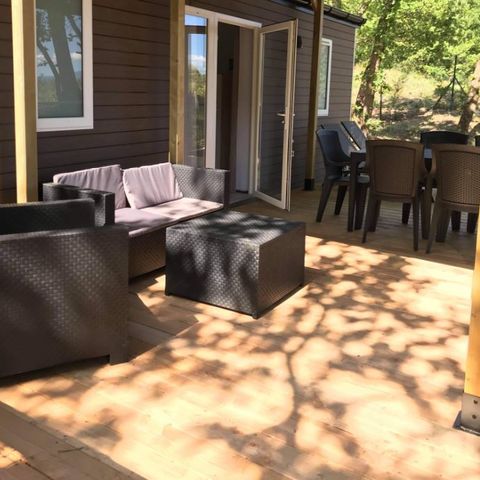 Stacaravan 6 personen - PREMIUM MONTMIRAIL Airconditioning- 3 slaapkamers + vaatwasser + TV (4 volwassenen max+2 kinderen)