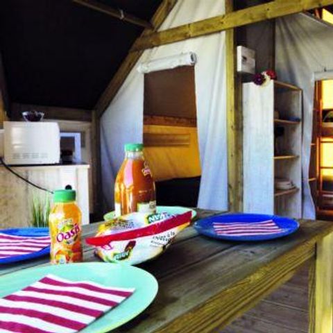 CANVAS BUNGALOW 4 people - Without sanitary facilities