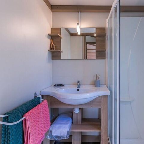 Chalet 6 personen - Chalet | Comfort | 3 Zi. | 6 Pers. | Höher gelegene Terrasse | 1 Bad | Klimaanlage