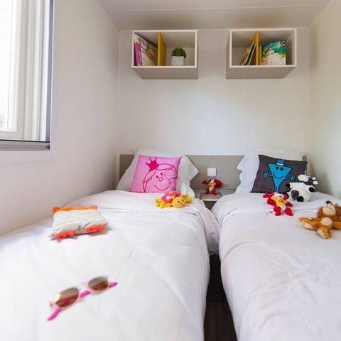 BUNGALOW 6 personnes - Mobil-home | Comfort | 3 Ch. | 6 Pers. | Terrasse simple | Clim. | TV