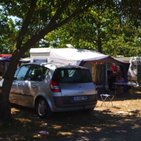 Stellplatz - Pauschale für 2 Personen + 1 Auto ohne Strom