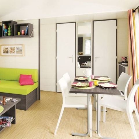 Stacaravan 4 personen - 4 slaapplaatsen - PRESTIGE