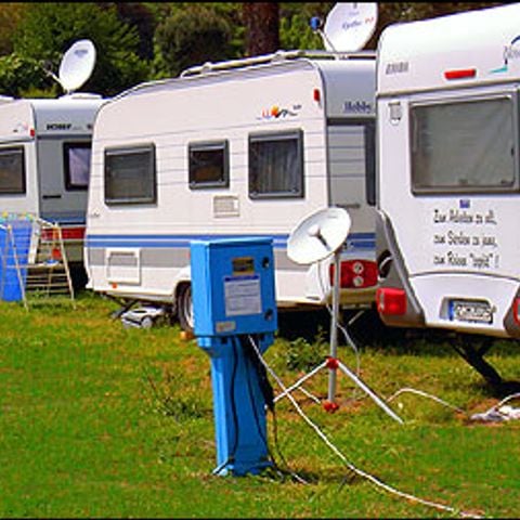 Kampeerplaats - 2-persoons pakket - camper
