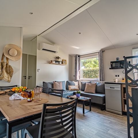 Stacaravan 8 personen - QUATRO PREMIUM JACUZZI