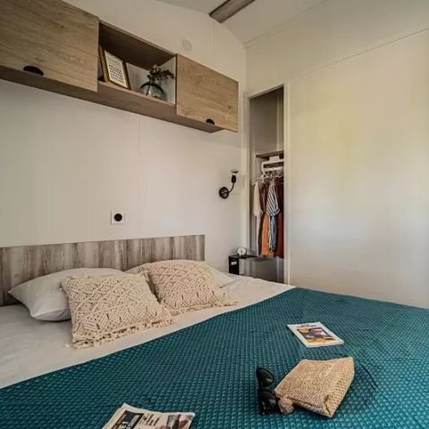 Stacaravan 6 personen - Trio Premium 4 Kamers 6 Personen Jacuzzi + Airconditioning + TV