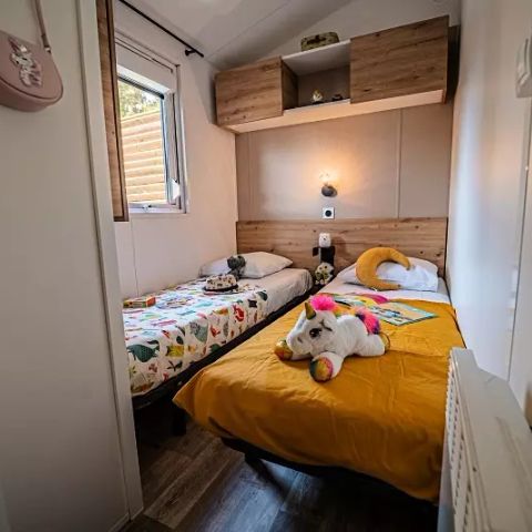 Mobilheim 8 Personen - Quattro Premium 5 Zimmer 8 Personen Jacuzzi + Klimaanlage + TV