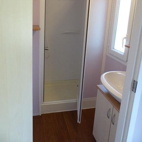 Mobile home 6 persons - Mobil-Home Confort Sun Roller -35m² (3bed) - semi-covered terrace - air-conditioning 2/6 pers