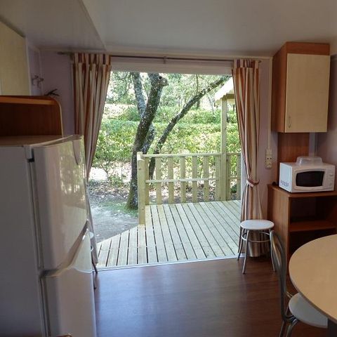 Mobile home 6 persons - Mobil-Home Confort Sun Roller -35m² (3bed) - semi-covered terrace - air-conditioning 2/6 pers