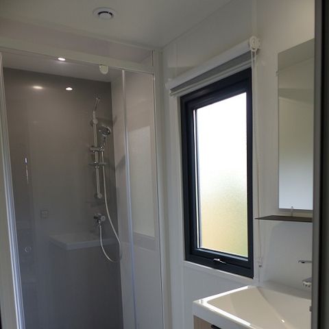 Mobile home 5 persons - Mobil-Home Premium -30m² -2 bedrooms - covered terrace - TV - Clim 2/5 pers