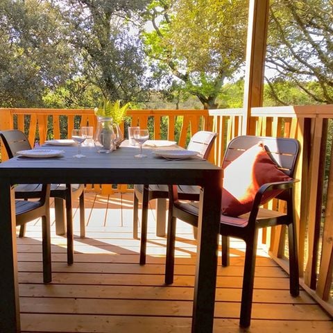 Chalet 5 persons - NEW // Chalet Premium -28m2 - 2 bedrooms - covered terrace - TV - Clim 2/5 pers