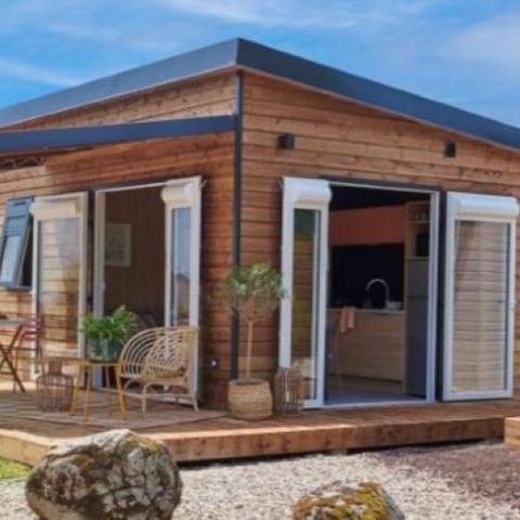 Chalet 5 personen - NEW // Chalet Premium -28m2 - 2 Schlafzimmer - überdachte Terrasse - TV - Klimaanlage 2/5 pers.