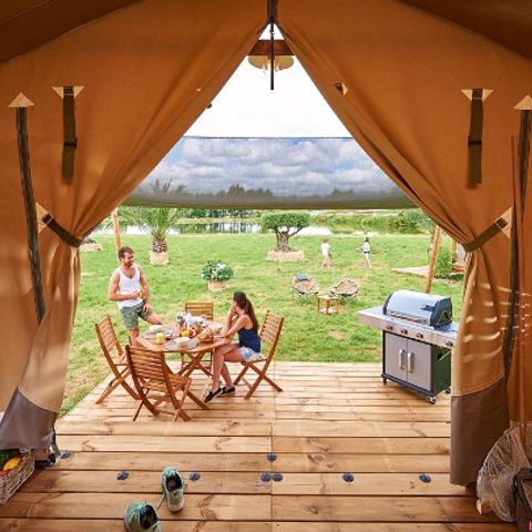 CANVAS BUNGALOW 6 people - Classic Lodge (without sanitary facilities)