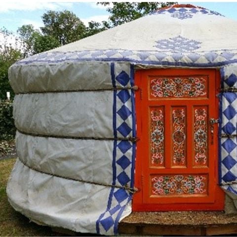 UNUSUAL ACCOMMODATION 3 people - Unusual 3 persons