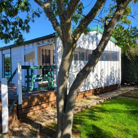 CHALET 4 personnes - GRAND CONFORT 2 Ch 40M2 avec terrasse couverte et fermée