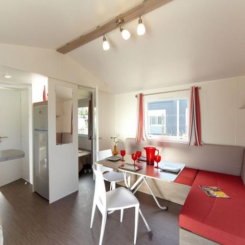 Stacaravan 6 personen - Stacaravan 27m² + terras (4 volw max + 2 pers. - 18 jaar) 4/6 pers