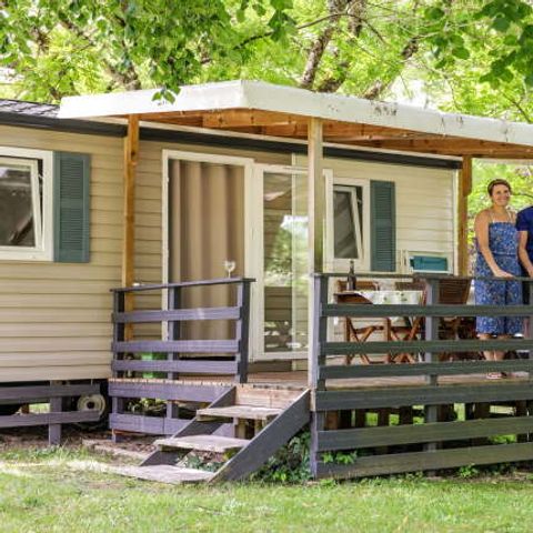 BUNGALOW 6 personnes - Mobil home 27m² + terrasse (4 adultes max + 2 pers. - 18 ans) 4/6 pers