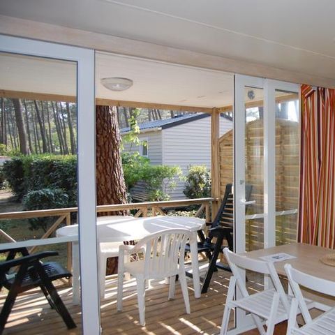 BUNGALOW 6 personnes - Mobil home Lodgia option climatisation (4 adultes max + 2 pers. - 18 ans) 4/6 pers