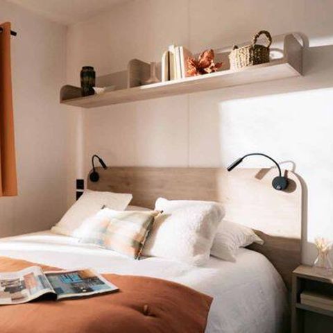 BUNGALOW 8 personnes - Mobil-home | Comfort | 4 Ch. | 8 Pers. | Terrasse surélevée | 2 SDB | Clim.