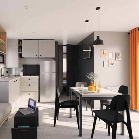 Stacaravan 8 personen - Mobile-home | Comfort | 4 slaapkamers | 8 pers. | Verhoogd terras | Buitenkeuken | 2 badkamers | Airconditioning.