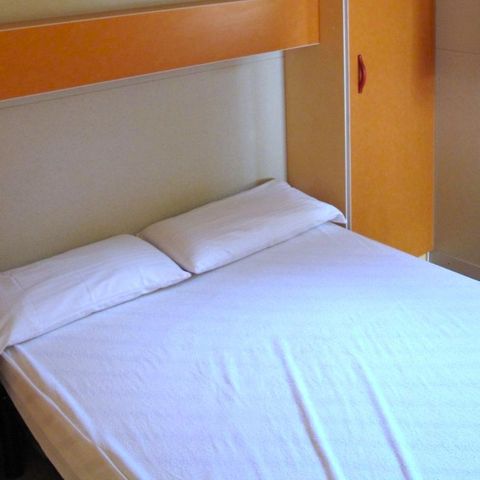 Bungalow 4 persons - Bungalow Thianon 4pax 2 chambres TV + AC + BBQ +Parking