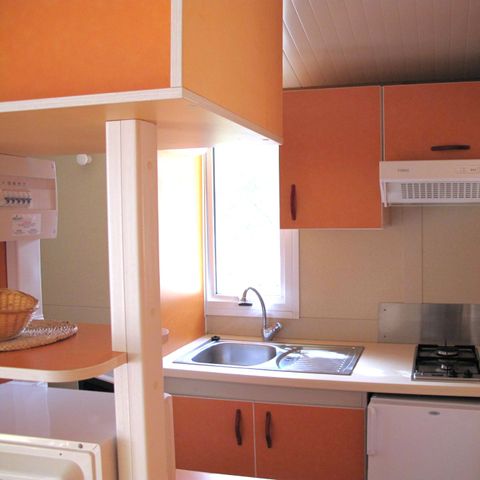 Bungalow 5 personen - Bungalow Morea 5pax 2 kamers TV + AC + BBQ +Parking