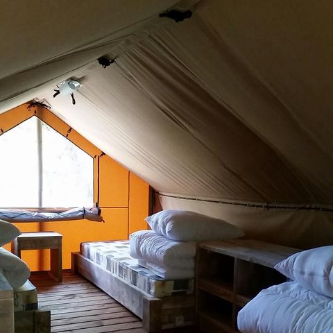 Zelt 4 Personen - LOGGIA - 2 Schlafzimmer/Mezzanine mit Bad 5 pers.