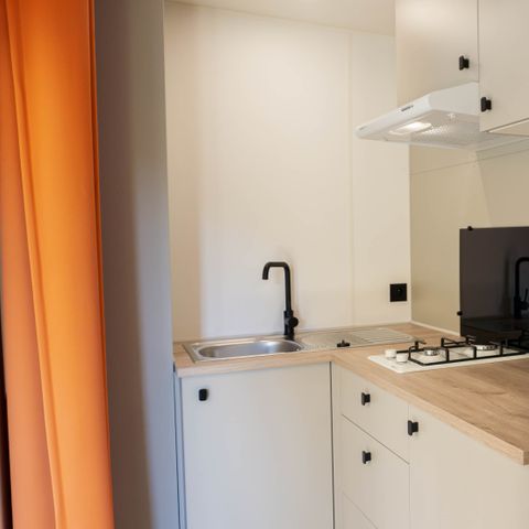 Stacaravan 2 personen - CAHUTE - Televisie met 1 slaapkamer en airconditioning - Model 2024