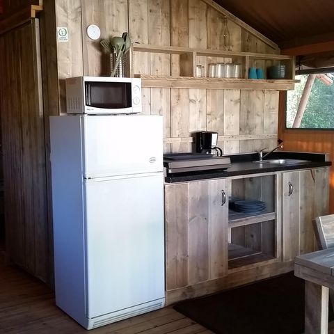 TIENDA DE LONA Y MADERA 4 personas - HUTTE - 2 habitaciones con baño 4 pers