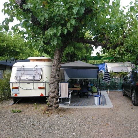 Kampeerplaats - Kampeerplaats Superieur Tent of Caravan 1/6 pers