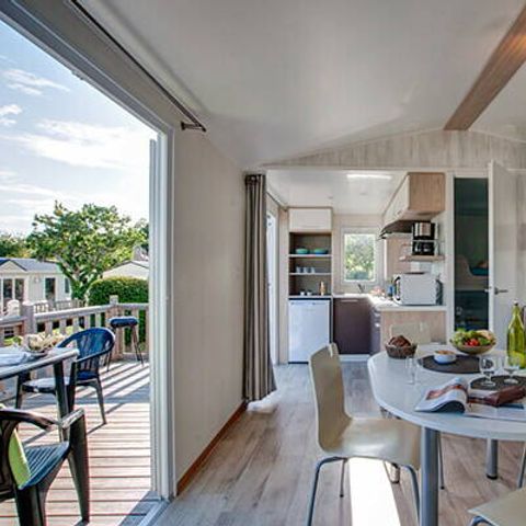 Mobilhome 4 personnes - Mobil-home | Comfort | 2 Ch. | 4 Pers. | Terrasse surélevée non couverte | 1 SDB |