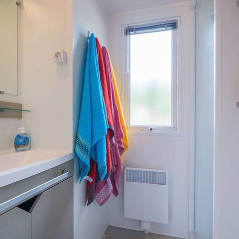 Stacaravan 6 personen - Mobile-home | Premium | 3 slaapkamers | 6 personen | Verhoogd terras | 1 badkamer | Airconditioning |