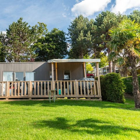 Stacaravan 8 personen - Mobile-home | Premium | 3 slaapkamers | 6/8 Pers | Verhoogd terras | 1 badkamer | Airconditioning | TV