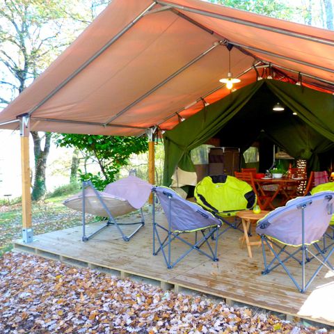 TENDA DA CAMPEGGIO 5 persone - Tente Safari Acacia Standard 23m² (senza servizi igienici) - 2 camere + terrazza coperta 12m² 5 pers.