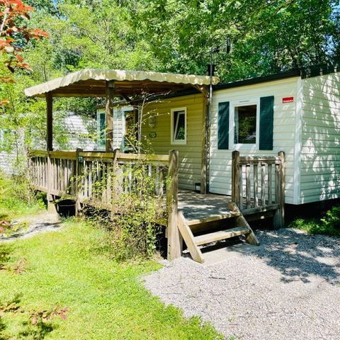 Mobilhome 4 personnes - Chêne Confort 30m² - 2 chambres - Terrasse couverte 14m²
