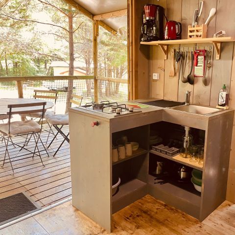 LODGE 5 personnes - Lodge Erable Confort 25m² - 2 chambres + Terrasse couverte 12m² 5 pers.