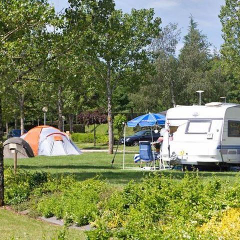 Kampeerplaats - Grand Confort standplaats pakket