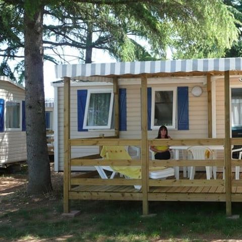 MOBILHOME 6 personnes - Classique | 3 Chambres | 6 Couchages | Terrasse semi couverte | 1 Salle de bain