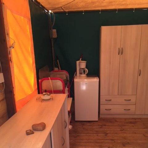 CANVAS AND WOOD TENT 5 people - WOODEN ROOM LODGE without sanitary facilities