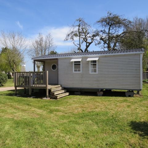 Stacaravan 6 personen - CONFORT 31m² - (6pers) 3 kamers + 1SDB + WC + Halfoverdekt terras