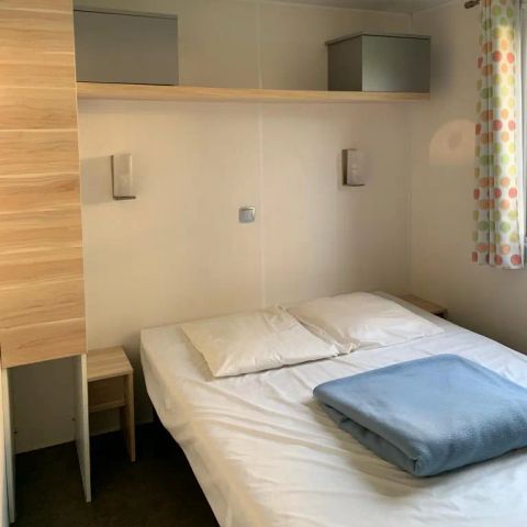 MOBILHOME 6 personnes - CONFORT 31m² - (6pers) 3 chambres + 1SDB + WC + Terrasse semi-couverte