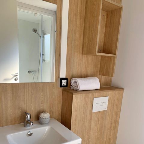 MOBILHOME 6 personas - PREMIUM 40m² - (6pers) 3 dormitorios + 2 baños + 2 WC + TV +LV + Barbacoa + Terraza