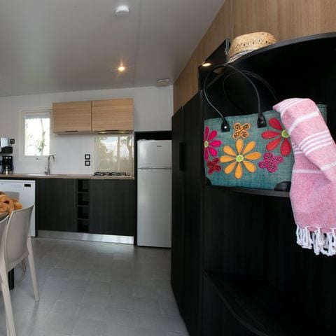 MOBILE HOME 2 people - PREMIUM 23m² - 1bed - Separate bathroom/WC - Dishwasher - Terrace - TV