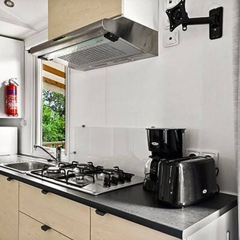 BUNGALOW 4 personnes - Mobil-home | Classic | 2 Ch. | 4 Pers. | Terrasse surélevée | Clim.