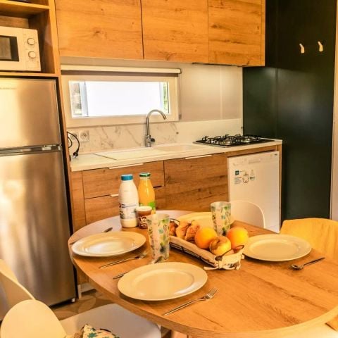 MOBILHOME 4 personnes - Premium Manureva 3 Pièces 4 Personnes + TV 2sdb