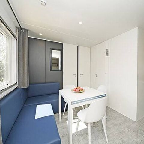 Mobilhome 6 personnes - Mobil-home | Premium | 3 Ch. | 6 Pers. | Terrasse surélevée | 2 SDB | Clim.