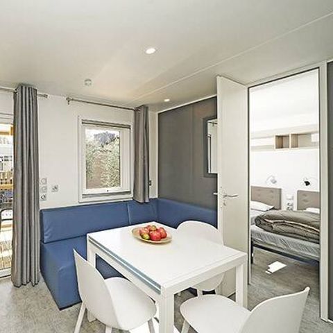 Mobilhome 6 personnes - Mobil-home | Premium | 3 Ch. | 6 Pers. | Terrasse surélevée | 2 SDB | Clim.