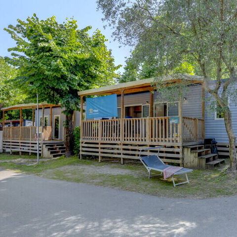 Stacaravan 6 personen - Stacaravan | Premium | 3 slaapkamers | 6 pers. | Terras Lounge | Air-con.