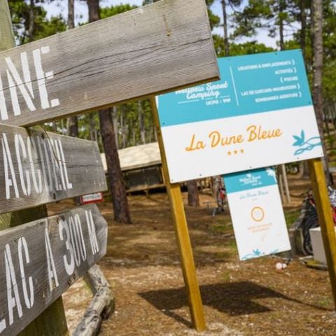 CANVAS AND WOOD TENT 5 people - Lodge Confort 4-5 people - Canvas & Wood - 30 m² - 2 bedrooms - Electricity - Bathroom