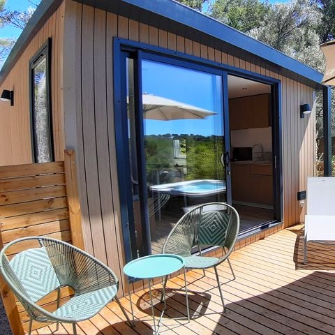 MOBILHOME 2 personnes - Cottage JASMIN + jacuzzi 21m² (1 chambre)