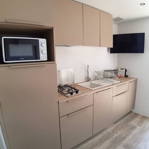 MOBILHOME 2 personnes - Cottage JASMIN + jacuzzi 21m² (1 chambre)